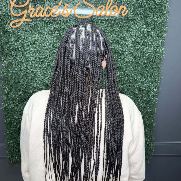 Small knotless braids